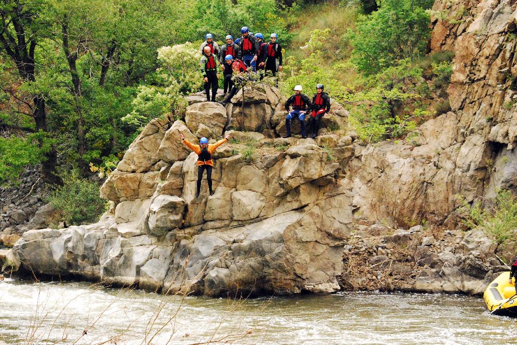 Тим билдинг rafting-struma-vtoro-spuskane-285.jpg