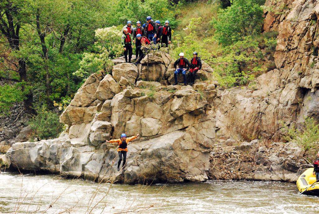 Екстремно rafting-struma-vtoro-spuskane-286.jpg